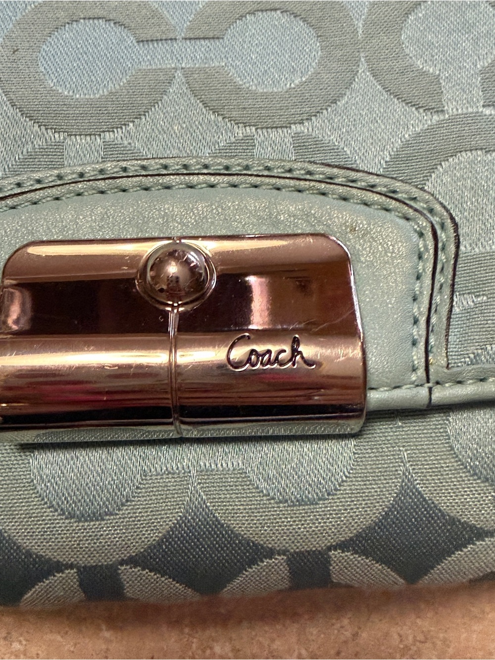 Vintage Coach Teal Signature Jacquard Clutch with Silver-Tone Turnlock y2k - Picture 9 of 11